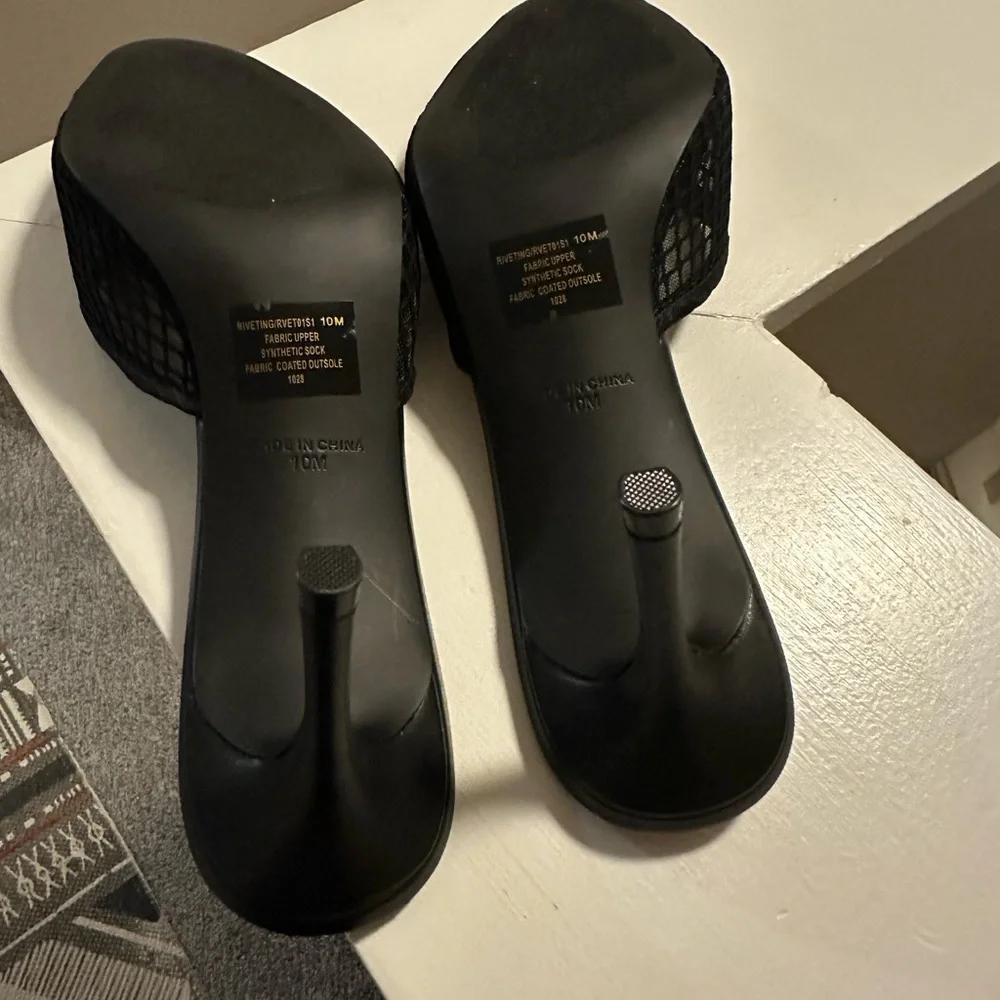 Steve Madden Black Mesh Open-Toe Heels - Picture 4 of 6